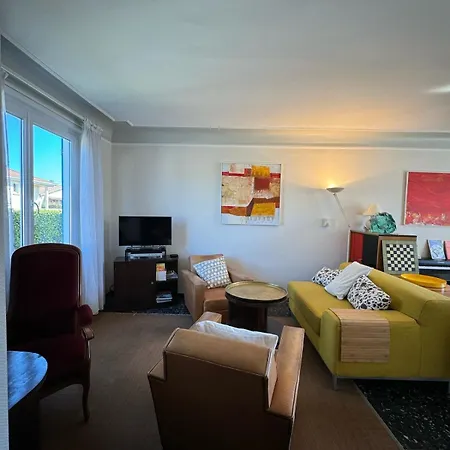 Dziunia Townhouse With Garden וילה *