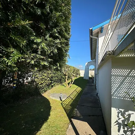 Dziunia Townhouse With Garden